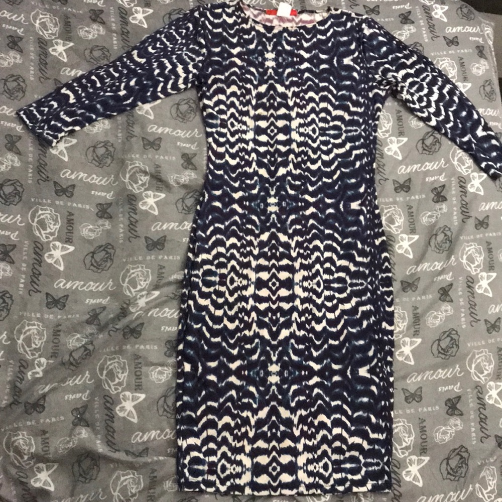 Red table Women dress